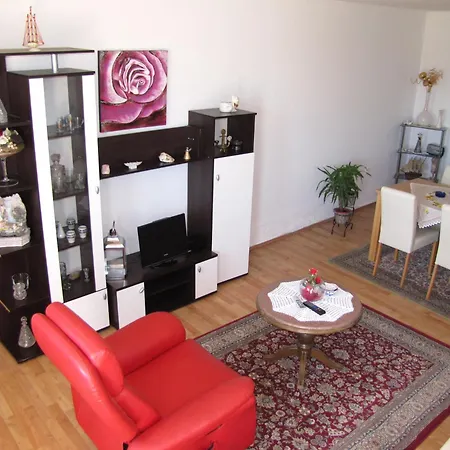 Pero Appartement Nin